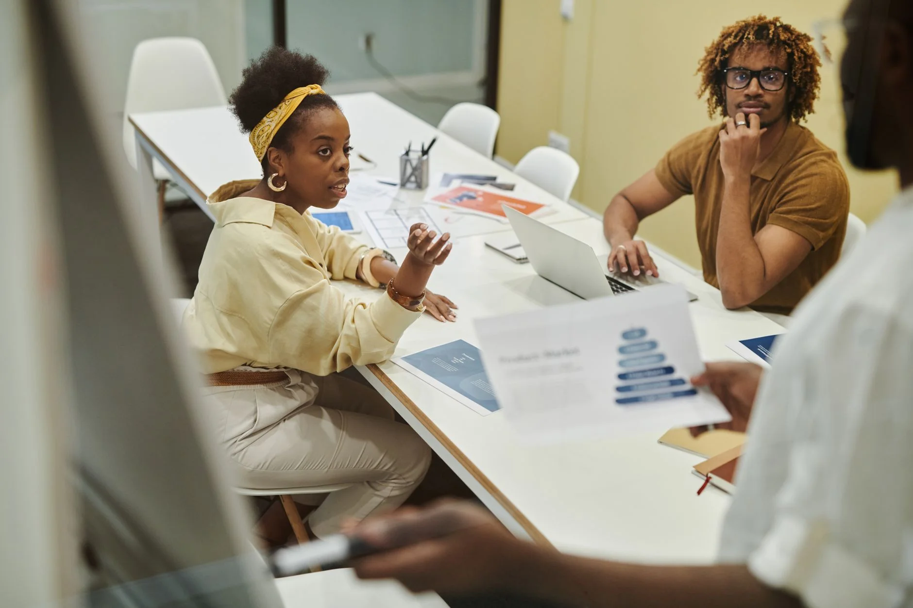 Build Decisions — Evaluate AI Agencies: A Startup Framework